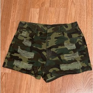 Fashion Nova L Distressed Camo Shorts